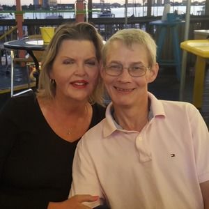 Meet your Posher, Dena